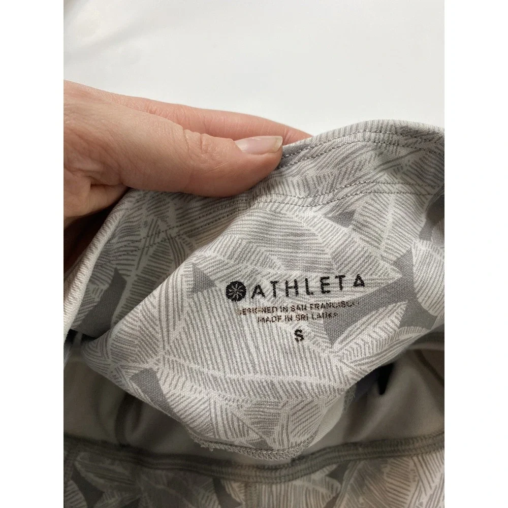 Athleta Women's Size Small Patterned Cropped White Gray Leggings